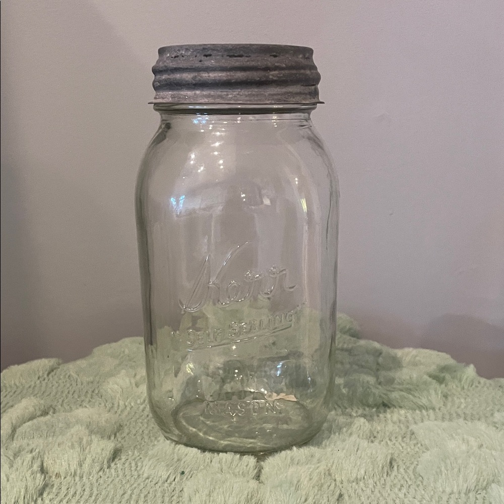 Clear Glass Mason Jar with metal  Lid